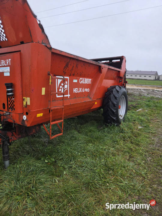 Rozrzutnik obornika GILIBERT HELIX 6 PRO 8 m3 Chmielew sprzedam