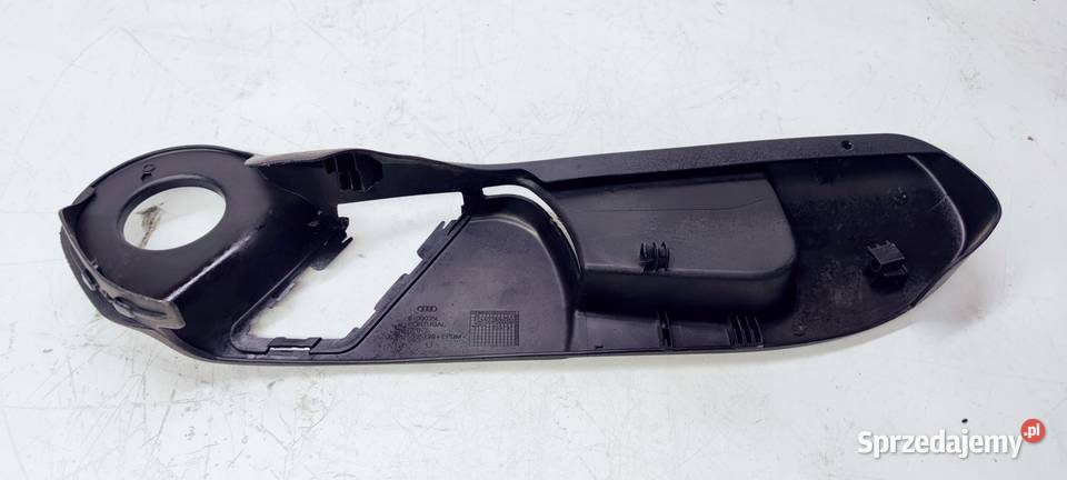 OSŁONA ZAŚLEPKA FOTELA LEWA AUDI A6 C6 2100035L osobowe Przystajń sprzedam