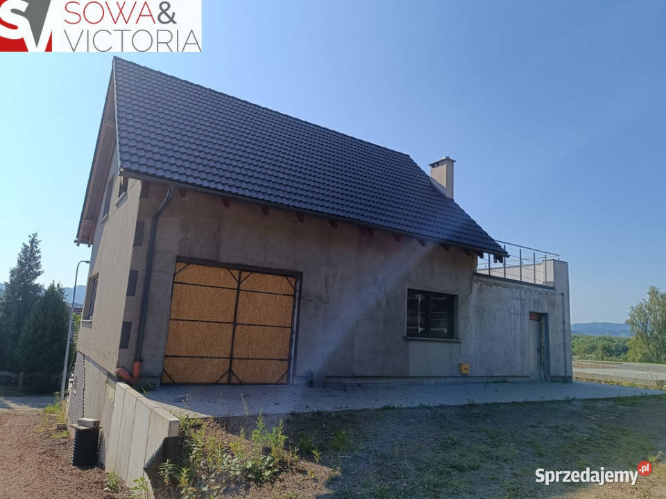 Dom bliska śródmieścia z pięknymi widokami mieszkalny Wałbrzych