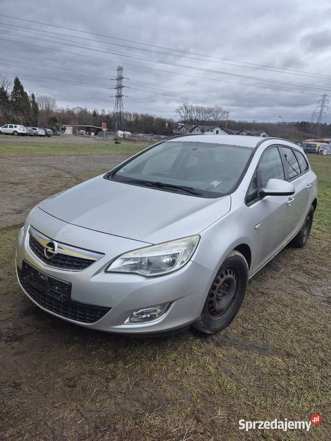 Opel Astra J 2011 17 CRDI Astra Nowy Sącz