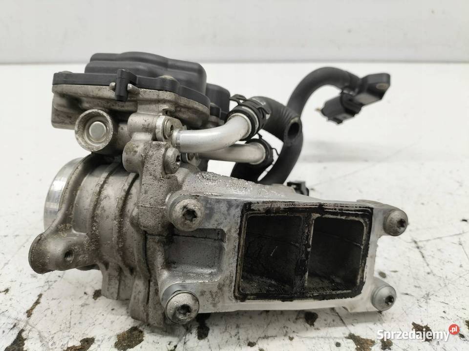 PRZEPUSTNICA 04L128059AA 04L128063AA 04L128637A