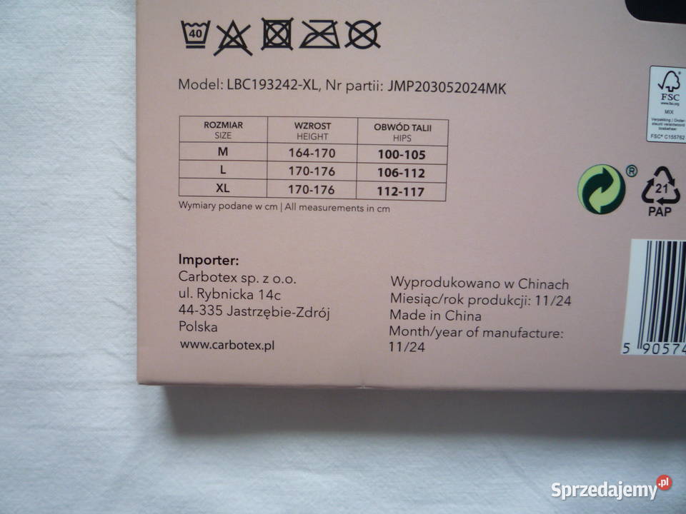 3 sztuki Cleve 42XL Majtki bezszwowe Czarne Figi i stringi Szczecin sprzedam