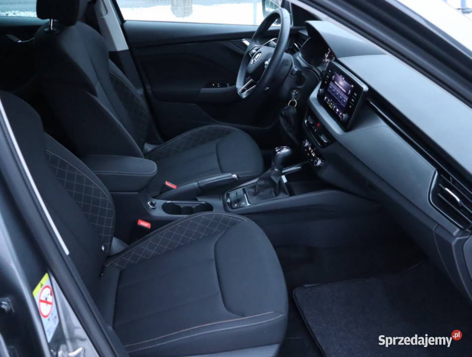 Skoda Kamiq 15 TSI relingi dachowe mazowieckie Piaseczno