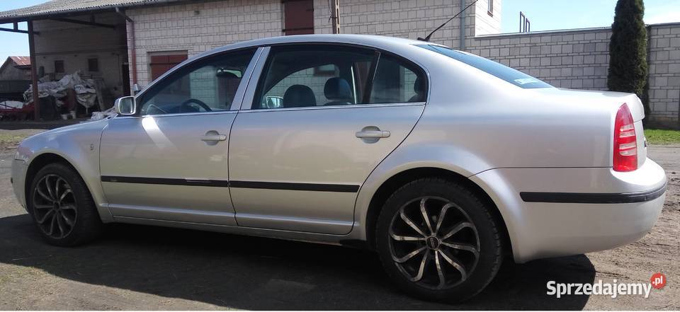 Skoda Superb 25TDi 2004r Zbuczyn