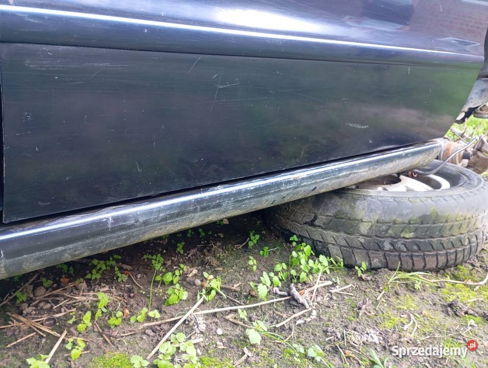 Drzwi Audi A4 B5 LZ5T prawe Pilaszkowice Pierwsze sprzedam