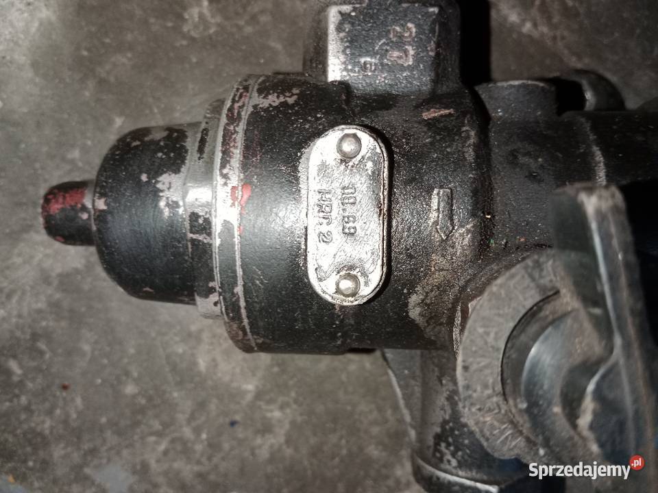 Regulator ciśnienia zsm praszka Poddębice