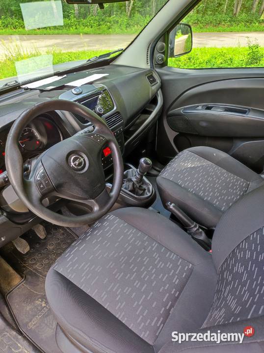 Opel Combo 16 CDTI 2017 r Salon Motoryzacja mazowieckie Świercze