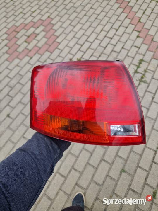Audi A4 B7 avant kombi lampa lewy tył tył lewy Motoryzacja Kopacz