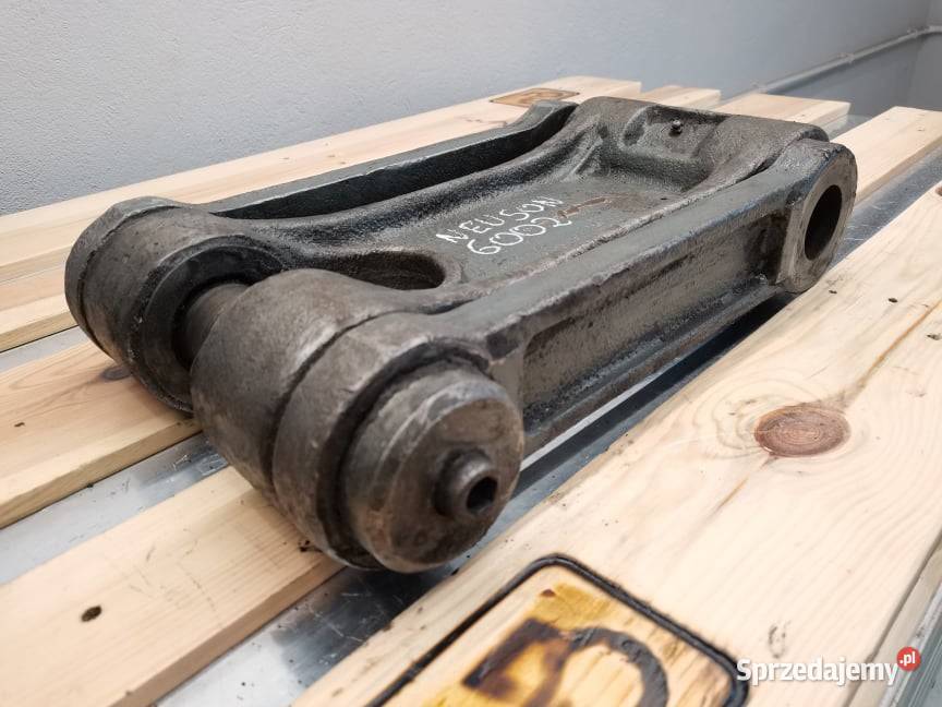 Neuson 6002 Łącznik łyżki Wilkowo sprzedam