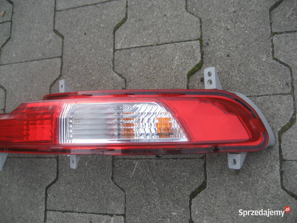 KIA SPORTAGE 1013R LAMPA TYŁ PRAWA ZDERZAK osobowe Rakoniewice