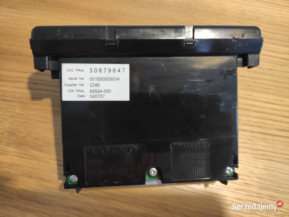 WYŚWIETLACZ EKRAN VOLVO V50 S40 II 30679647 sprzedam
