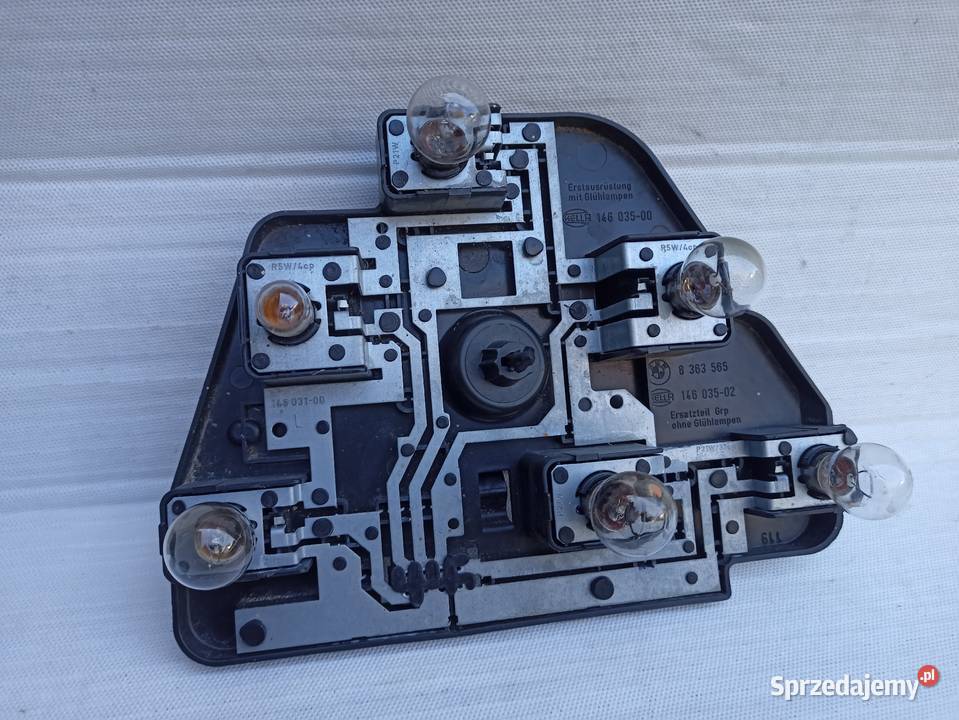 BMW E39 sedan wkład listwa lampy tylnej tył lewy Sieradz