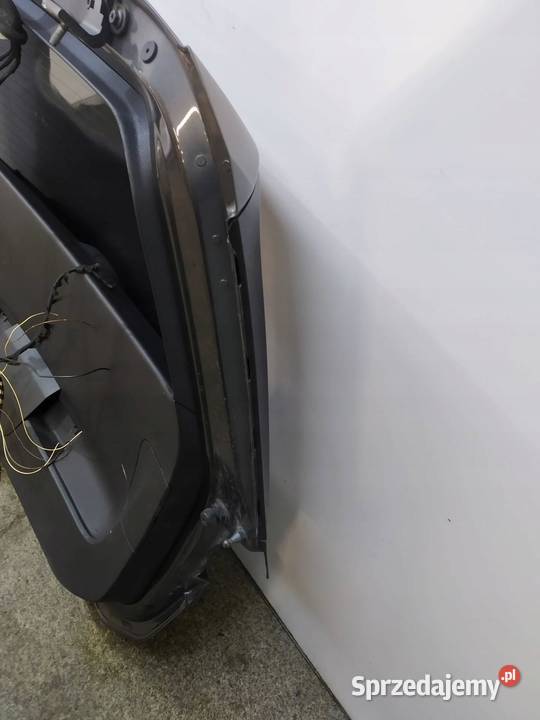 KLAPA TYŁ SZYBA KOMBI SZARA VW Volkswagen Passat
