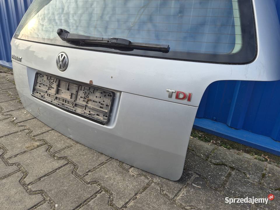 KOMPLETNA KLAPA BAGAŻNIKA TYŁ VW PASSAT B5 FL Klapy bagażnika