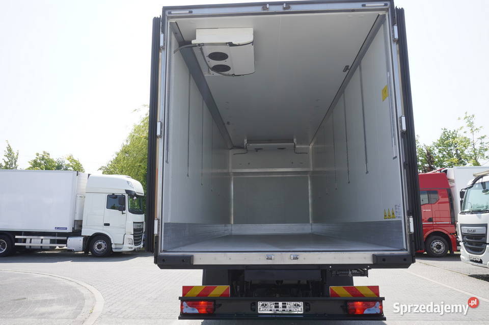 MAN TGX 26470 2022 Chłodnia Krone 40 EPAL klimatyzacja Kraków