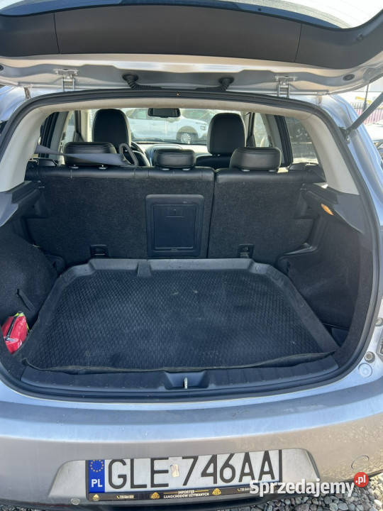 Citroen C4 Odkryj wszechstronność i styl z nawigacja Słupsk