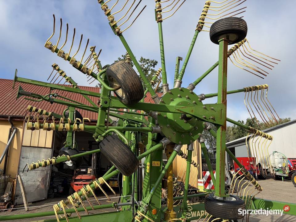 Zgrabiarka 2 karuzelowa Krone Swadro 800 26 Krone mazowieckie