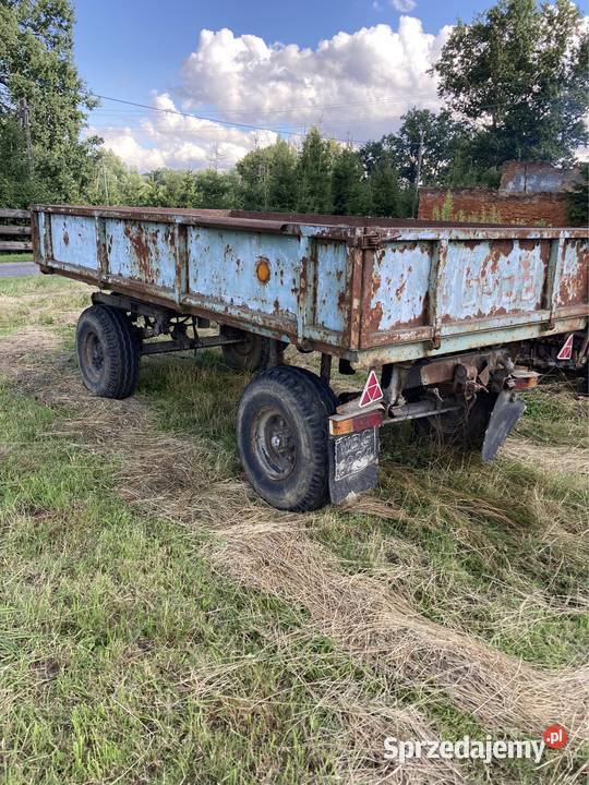 Przyczepa rolnicza D 47 WYWROTKA Niemcza