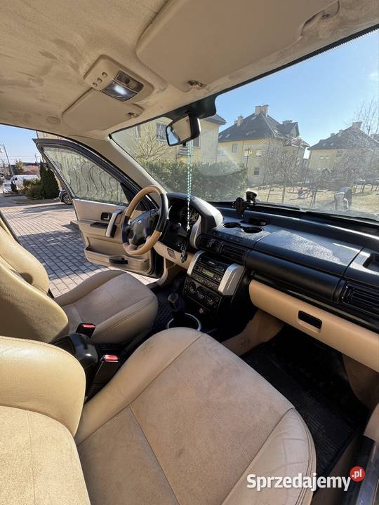 Land Rower nieuszkodzony Reda