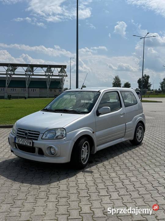 Suzuki Ignis Rok produkcji 2004 świętokrzyskie Piotrowiec