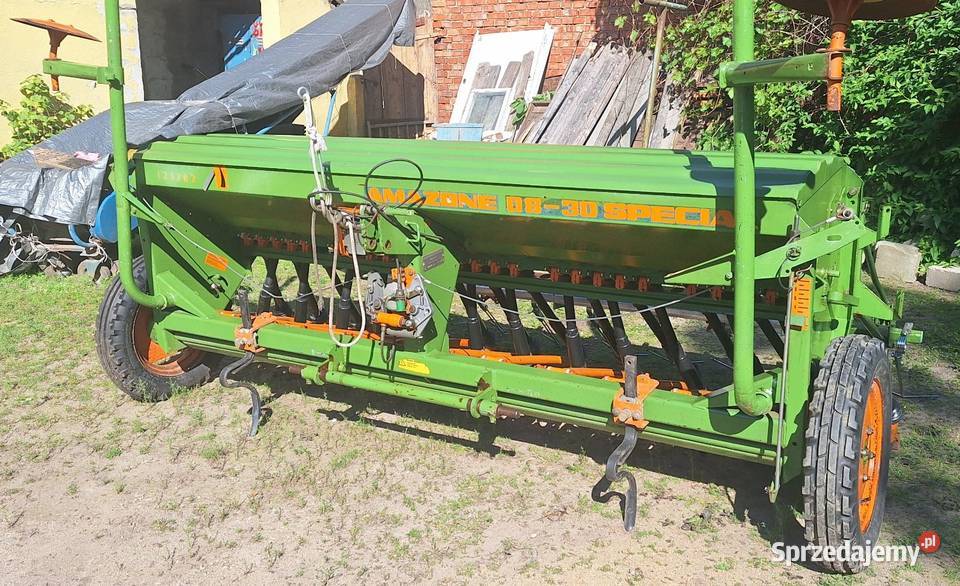 Siewnik do zboża Amazone D830 Special