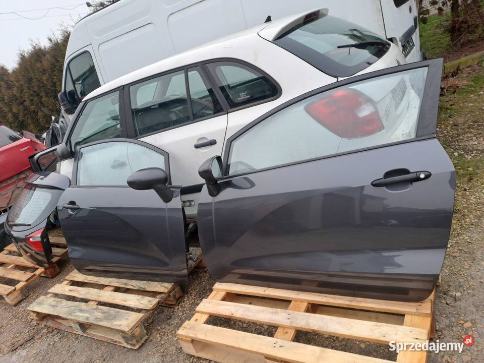 Kia Rio III 20112017r HB 3D błotnik drzwi klapa Jastrzębie-Zdrój sprzedam