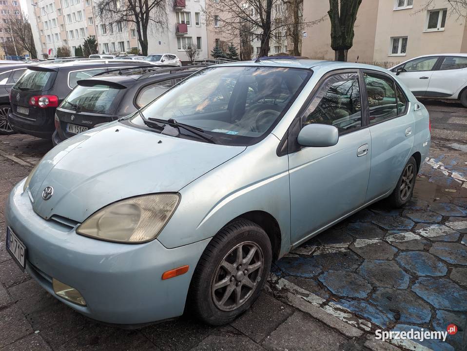 Toyota Prius Hybryda XW 11 z 2001 r 72 sprawna kupiony w Polsce Warszawa