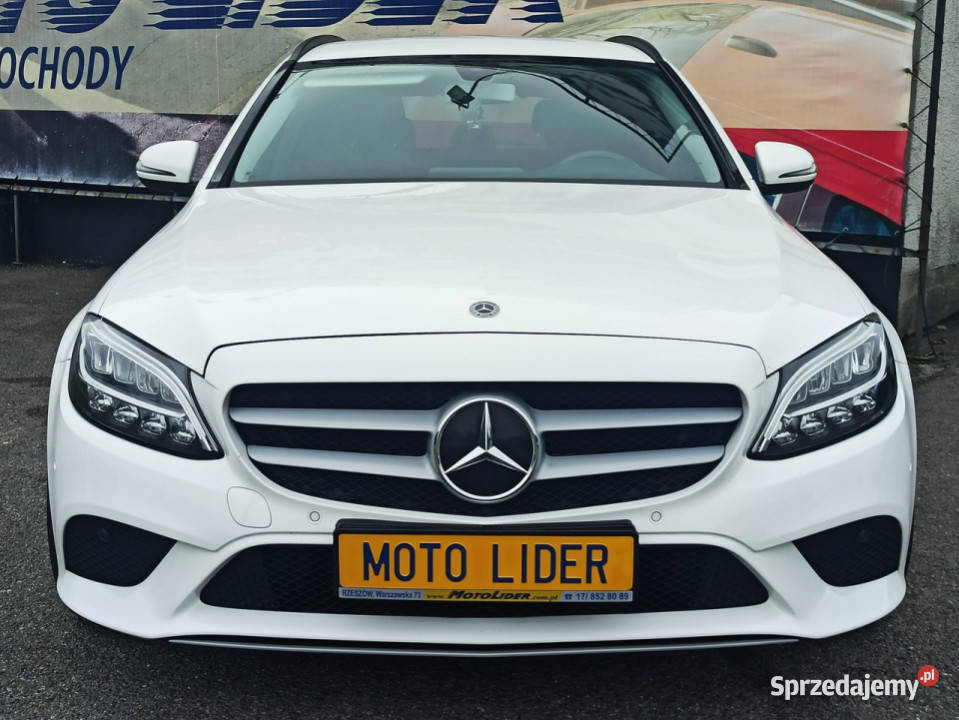 Mercedes C 180 SERWIS II kpl kół świetny stan Zarejestrowany w Polsce Rzeszów
