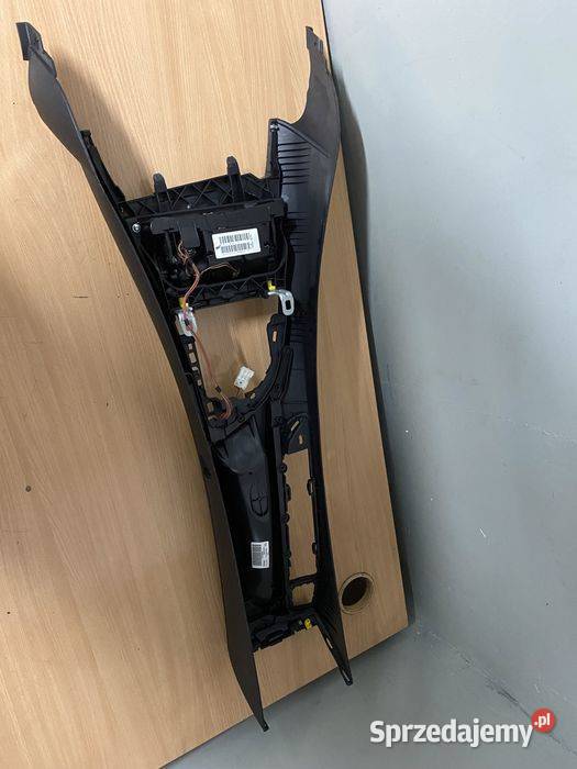 Tunel Środkowy osłona recznego BMW E82 E87 Poznań