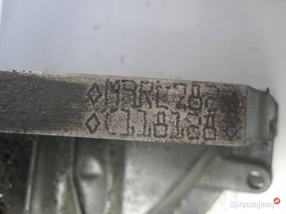 TRAFIC VIVARO 20 DCI M9R782 09r 90 blok silnika
