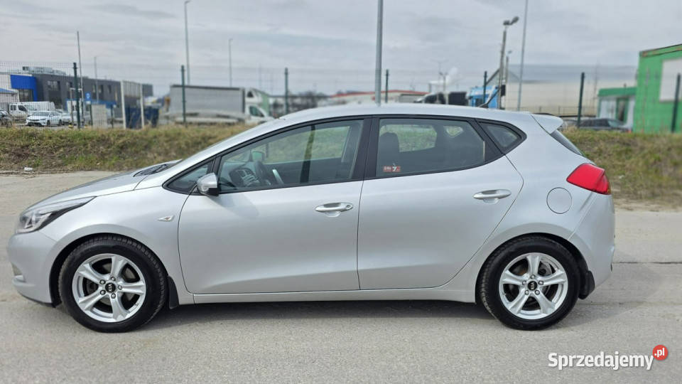Kia Ceed klima zarejestrowana salon polska LEDY srebrny Kia Lębork sprzedam