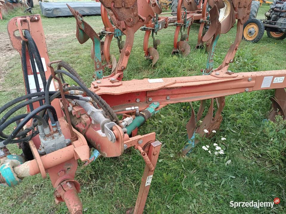 PŁUG 4 SKIBOWY OBROTOWY KVERNELAND VD100 VARIO Borzęciczki