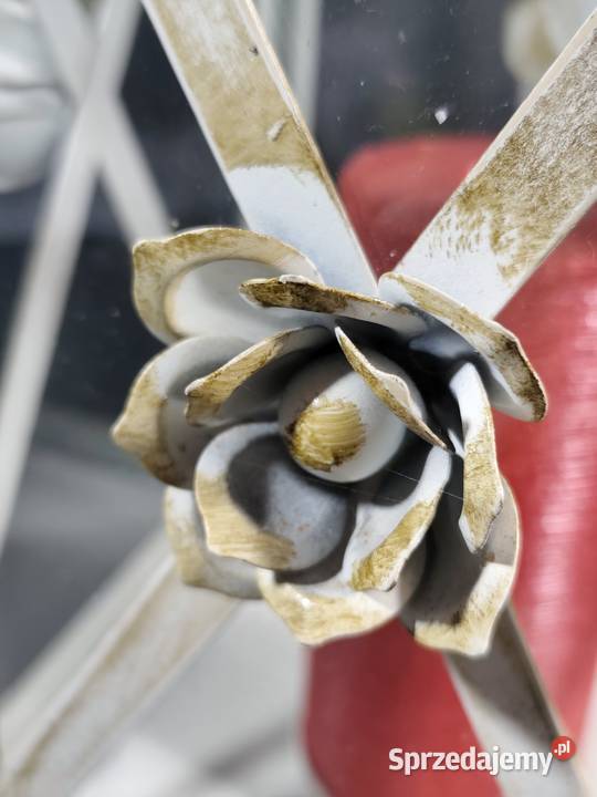 Lampa Na Świece Metalowa Z Żeliwnymi Elementami łódzkie Poddębice
