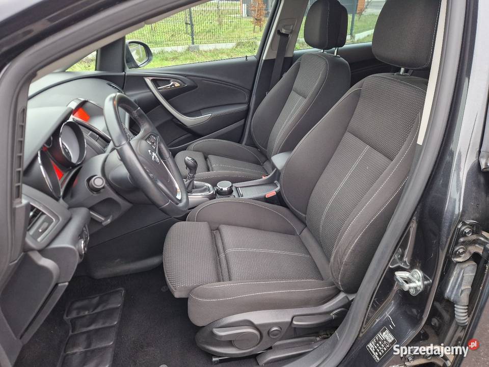 Opel Astra J 17 CDTI 2012r Jeden Właściciel Nadma