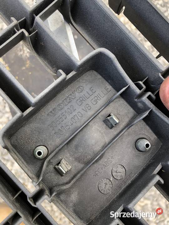 Grill Volvo s80 30764070 sprzedam