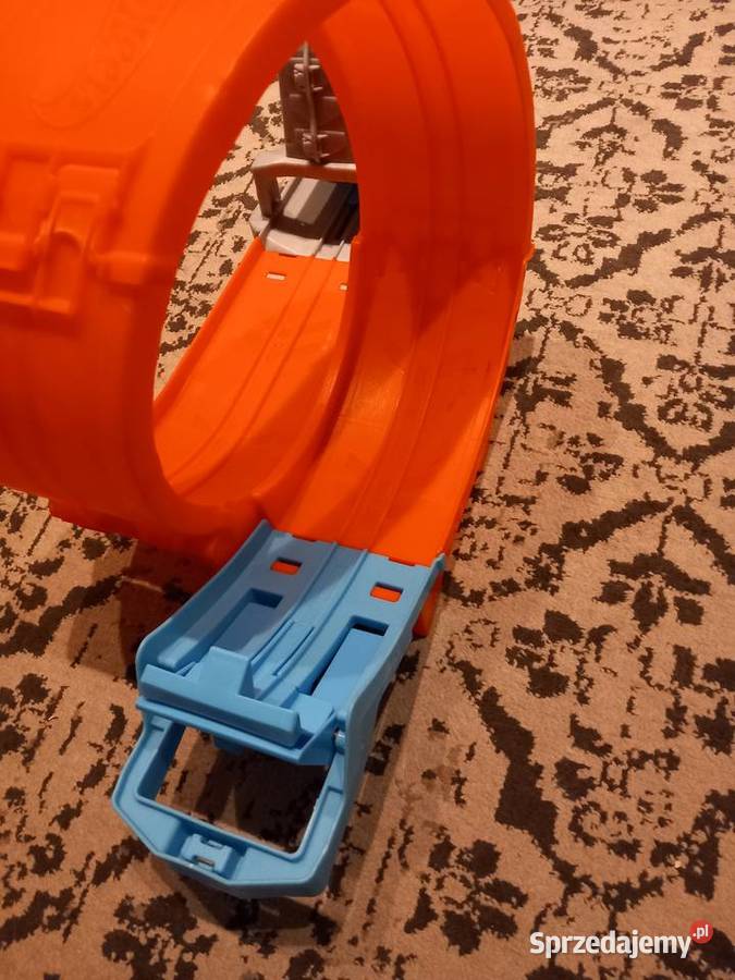 Hot Wheels pętla tor Samochody i pojazdy sprzedam