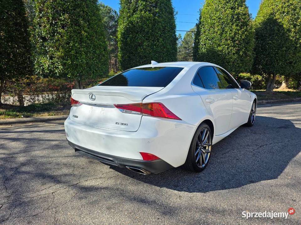 Lexus IS 300h Premium Komfort ta Oszczędność hybryda IS dolnośląskie Wrocław