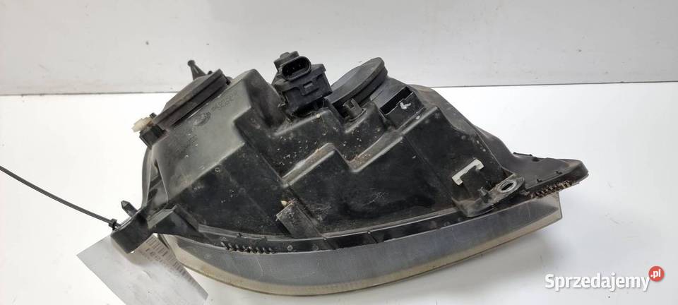 LAMPA LEWA PRZÓD RENAULT CLIO II 15601700 osobowe Lipno