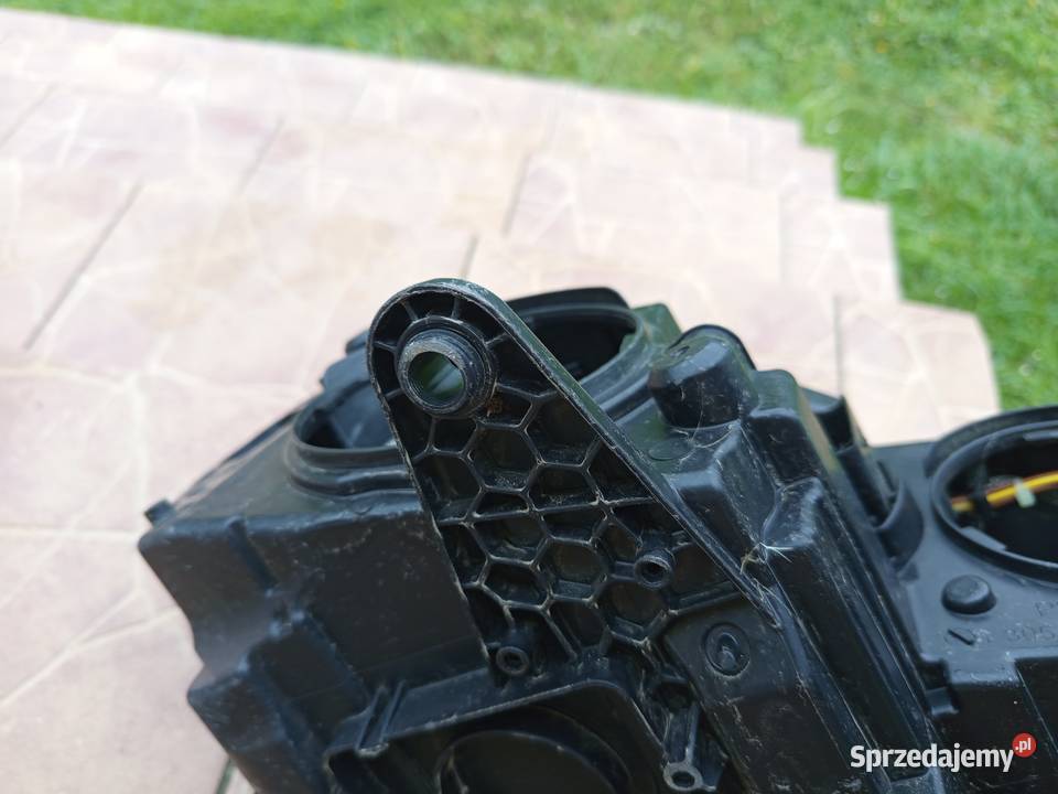 Reflektor lewy octavia lll Xenon skrętny osobowe Motoryzacja Rzeszów sprzedam