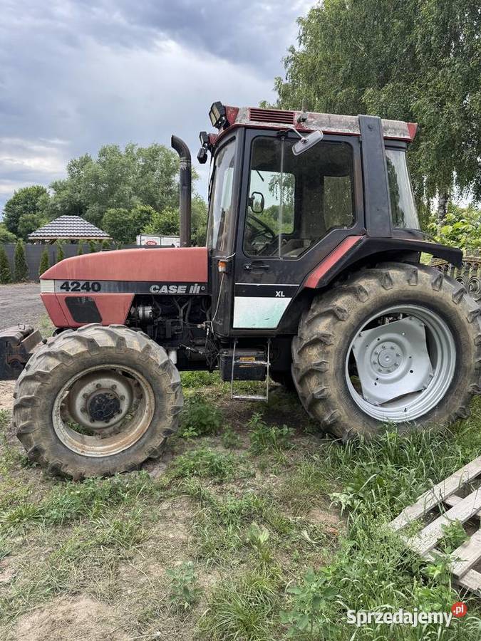 Case IH case 4240 4x4 95 koni Rolnictwo Wilga