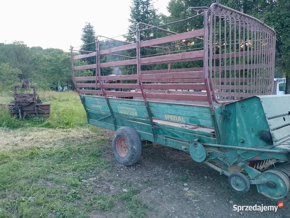 Przyczepa samozbierająca Porąbka