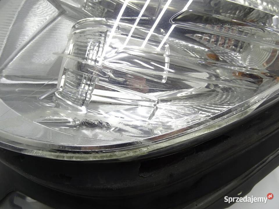 LAMPA LEWY PRZÓD LEWA PRZEDNIA A2128208361 osobowe
