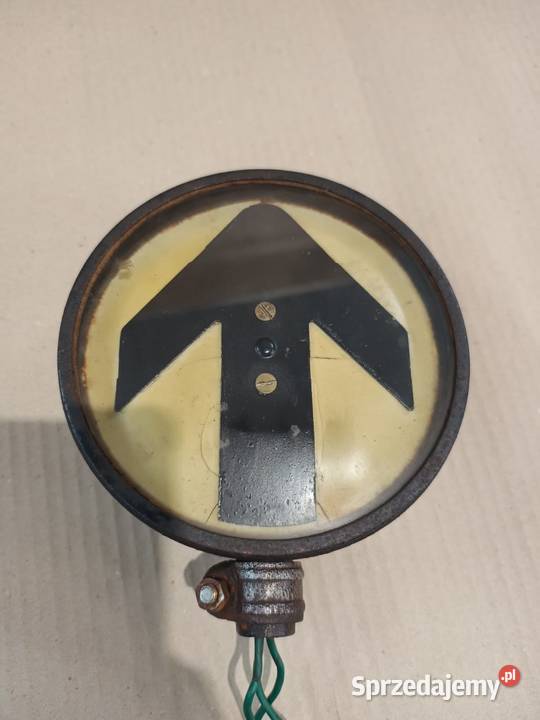 Stary kierunkowskaz Adler Mercedes Łęki Górne