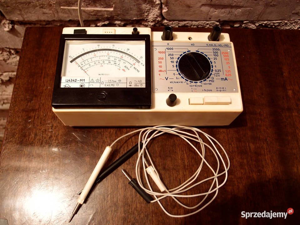 starocia z PRLu Analogowy Miernik produkcji CCCP Łódź