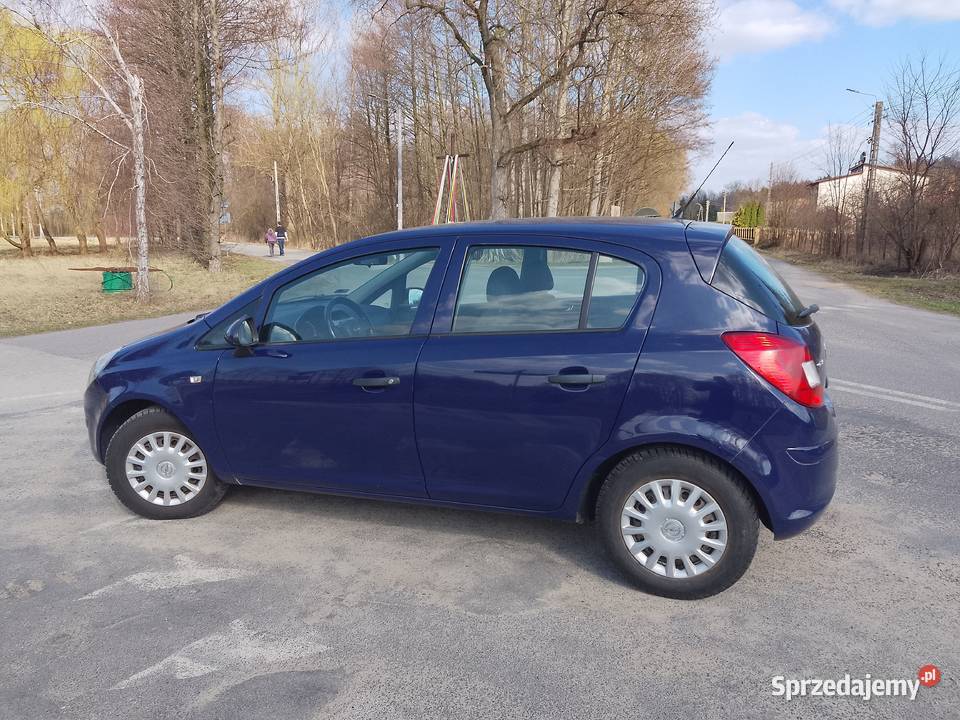 Opel Corsa D 2010r 12 benzyna Polski salon autoalarm mazowieckie Radom