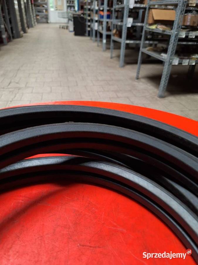 84076421 Pas klinowy kombajn Holland lubuskie Sulechów sprzedam