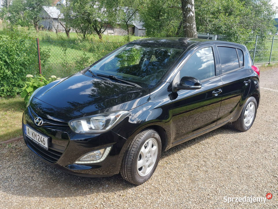 Hyundai i20 12 111 000 wersja GO alu LED czarny Motoryzacja podkarpackie Rymanów