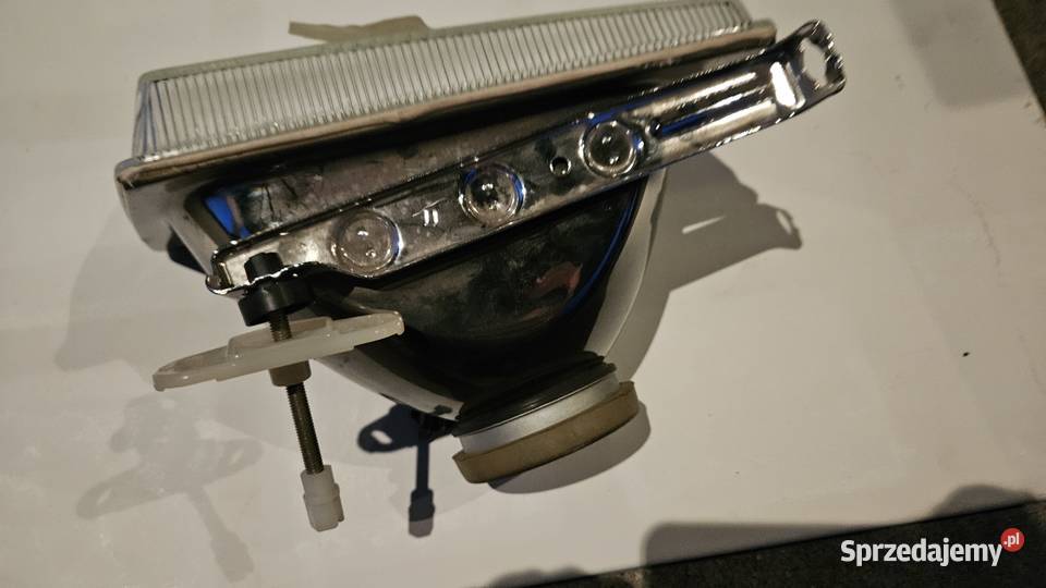 Lampa lewa Ford Escort Mk3 19801986 Carello Lampy przednie Słońsk