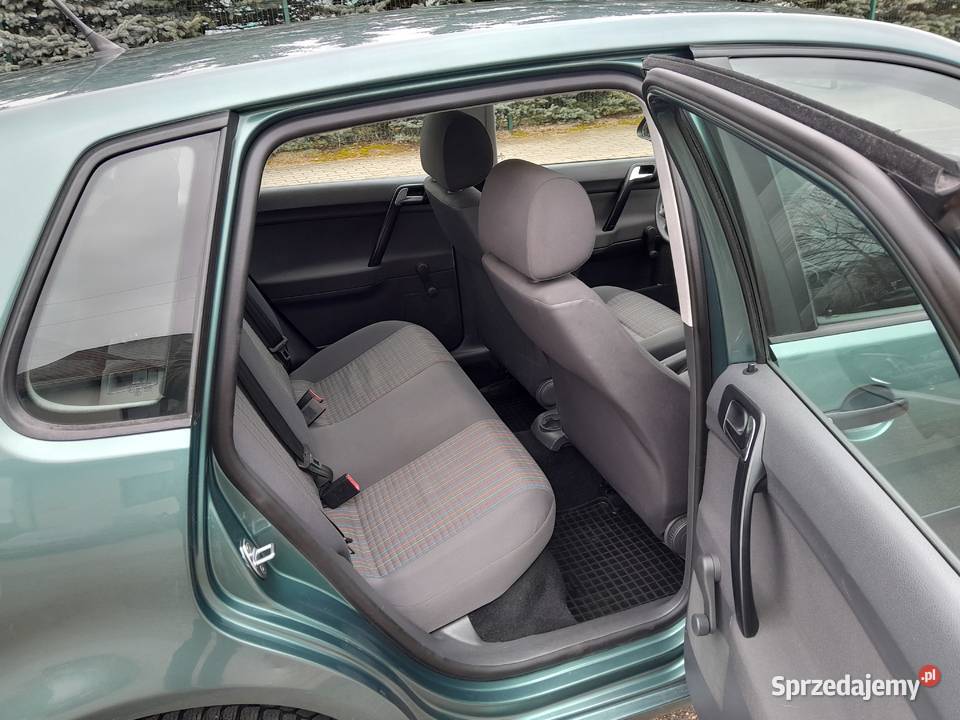 VOLKSWAGEN POLO 14 benzyna 2006 krajowy Ciechanowiec sprzedam