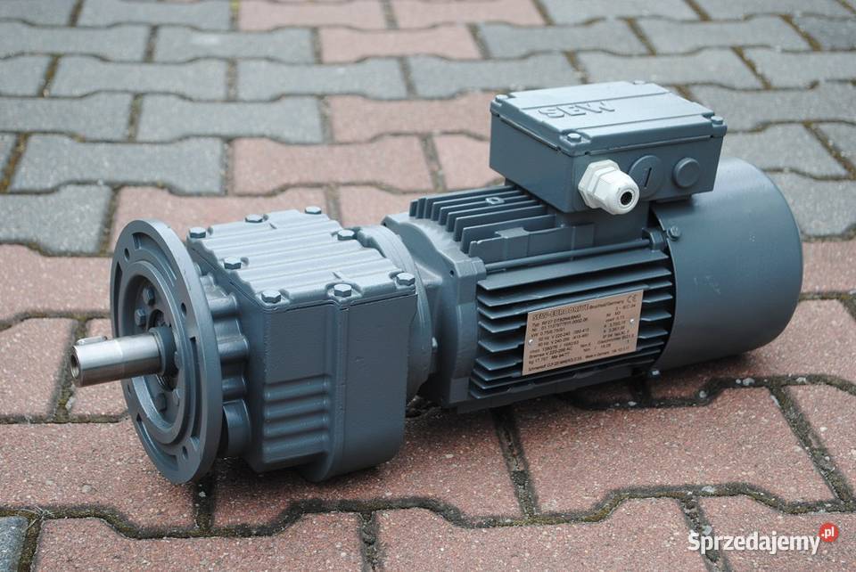 Motoreduktor kołnierzowy 075kw 76obrmin z